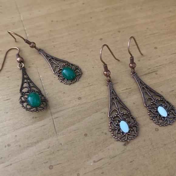 Green Jade & Opals with Copper earrings & wire. - Picture 1 of 3